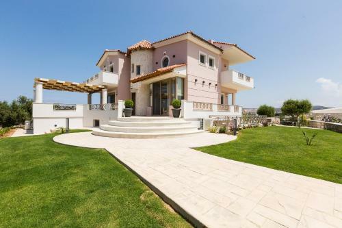 Villa Aelia Residence, A Luxurious Pampering Experience!