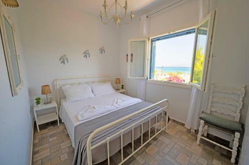 Molos Sea View House - Paros Greece