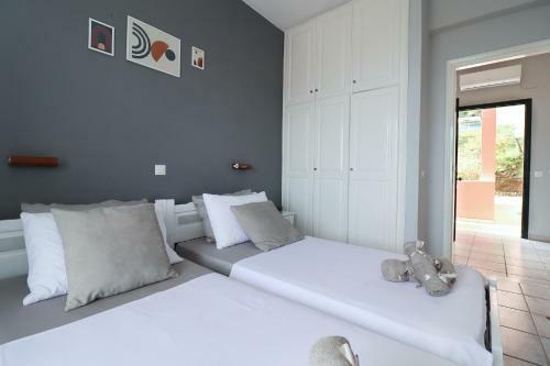 Marios Apartments Ionian Sea View