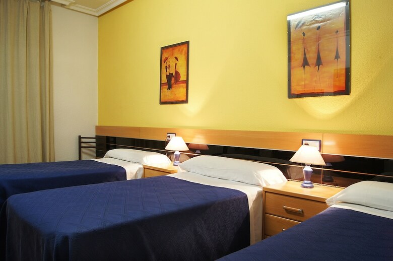 Hostal Zamor�n