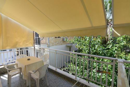 Hotel Kostas Goulopoulos Rooms