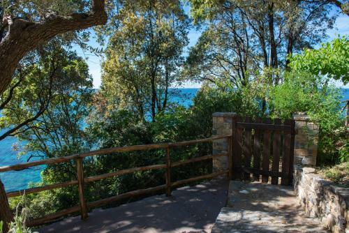Pelion Bnb Luxury Homes