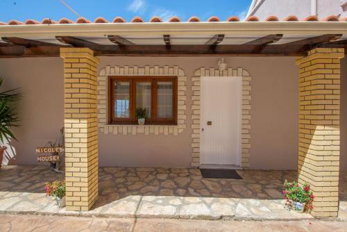 Apartamento Nicoles Houses Arillas Corfu