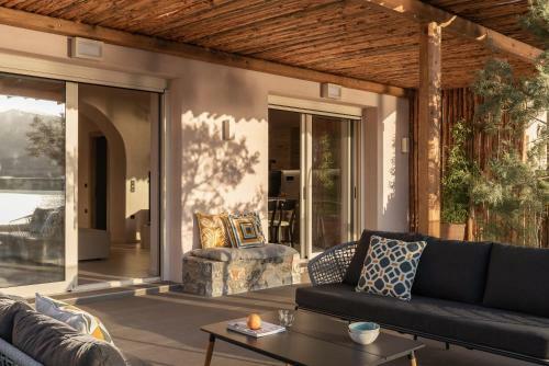 Villa Isla Beach House, A Timeless Retreat!