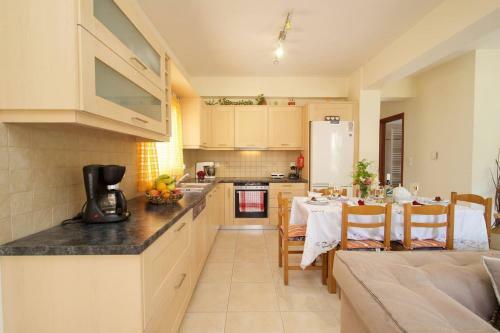 Kalliopi's Home