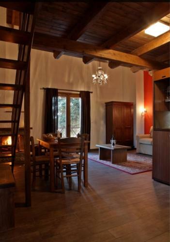 Hostal Guesthouse Elaia