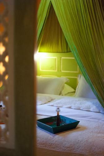 Hostal Colours' Chalet