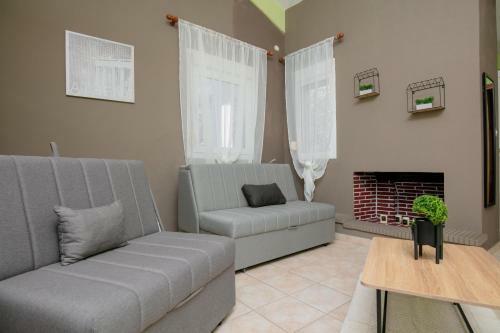 Olive & Mare Apartments