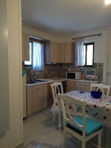Sissy Apartments By The Sea