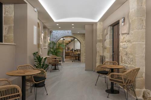 Casa D'irene Deluxe Hotel