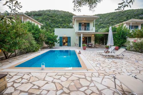 Vasilikos -green Poros Village