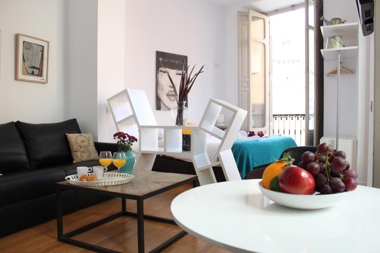 Life Apartments Calder�n