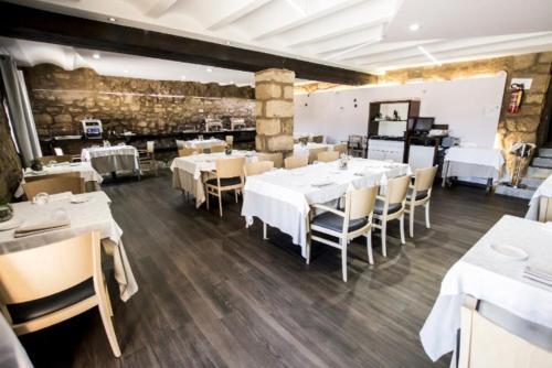 Hotel Restaurante Mas�a La Torre