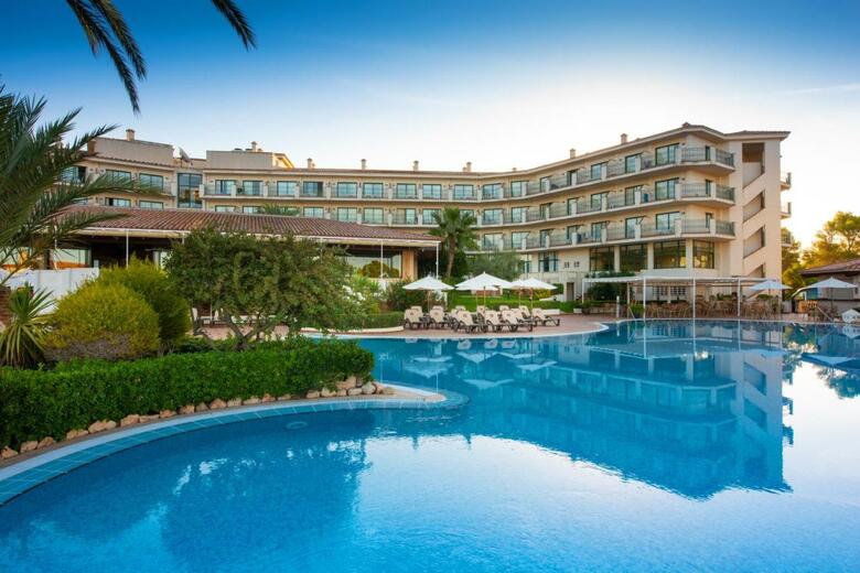 Valentin Son Bou Hotel Y Apartamentos