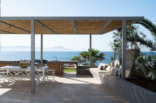 Marion La Lumiere, An Intimate Villa Resort!