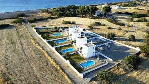 White House Villas