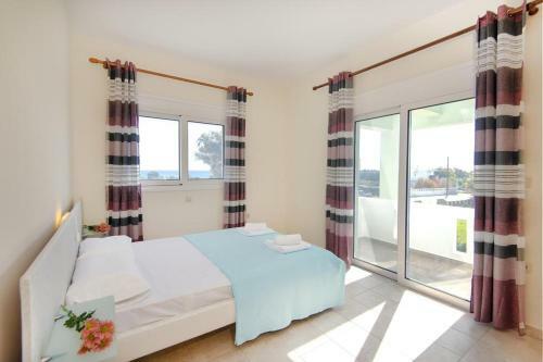 White Pearl Villa Gennadi