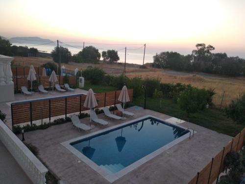 Rita Mare Seafront Villas