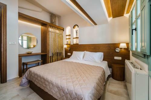 New Villa Katerina - 3 Villas & 3 Private Jacuzzi