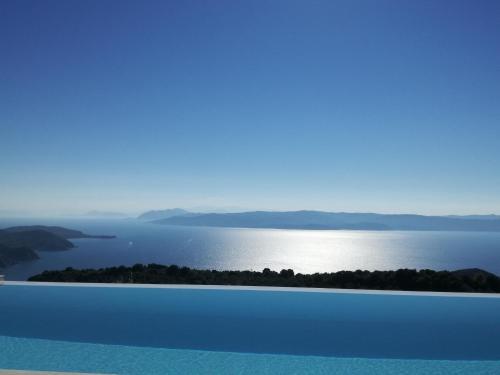 Luxury Villa In Kechria 2