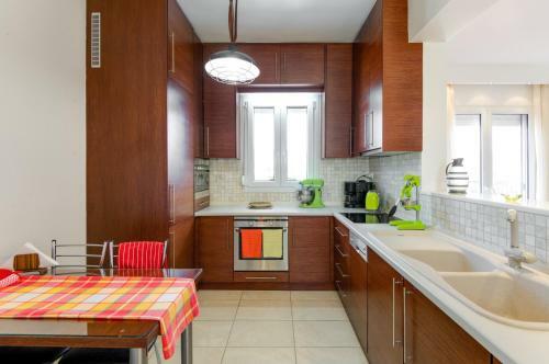 Stylish Villa In Salonica's Nature