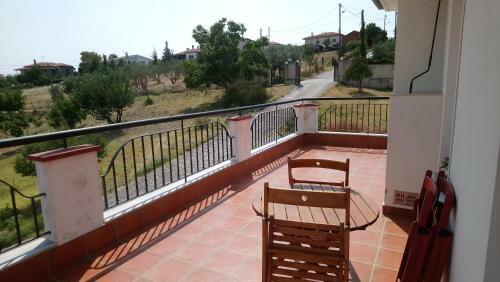 Stylish Villa In Salonica's Nature
