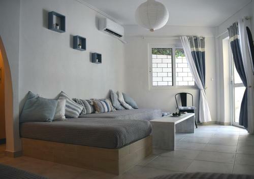 Elenas Studio Agia Marina Koropi