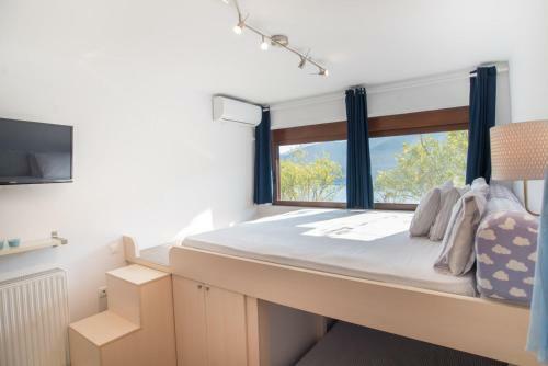 Floating Villa Near Astros Peloponnese