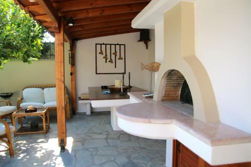 Amaryllis Holiday Home