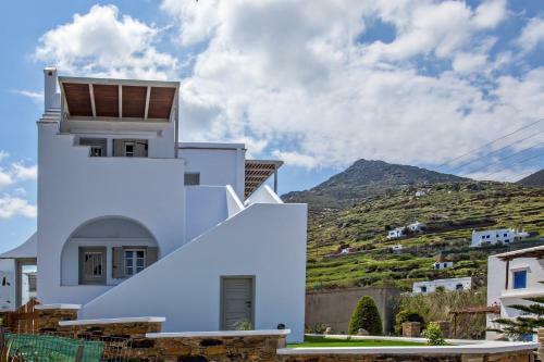 Villa Family Home
