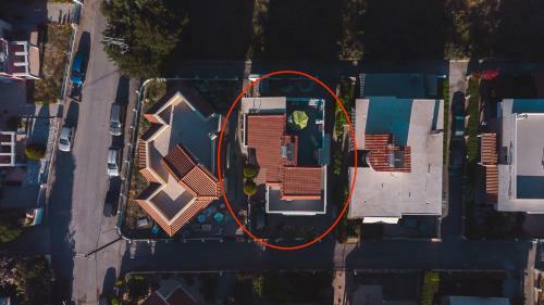 Mikas Villa Near Ialysos Beach