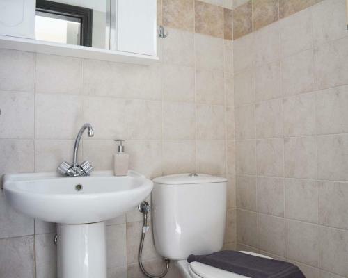 Evani Apartments