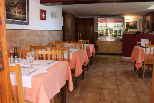 Hostal Montserrat