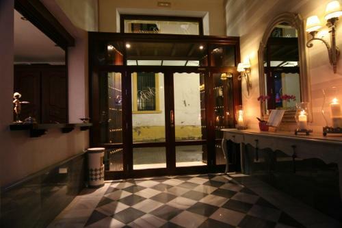 Hostal Palacio San Bartolom�