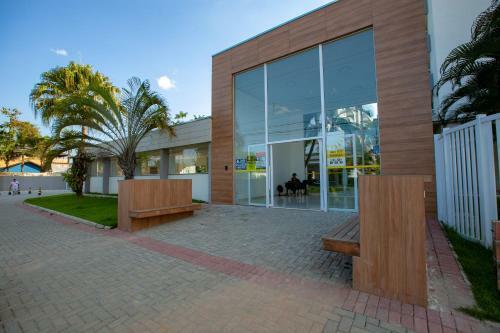 Apartamento Ubatuba, Ar, Varanda Gourmet, Piscinas E 300mt Praia