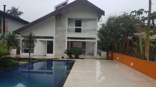 Linda Casa Alto Padr�o - Ubatuba Sp