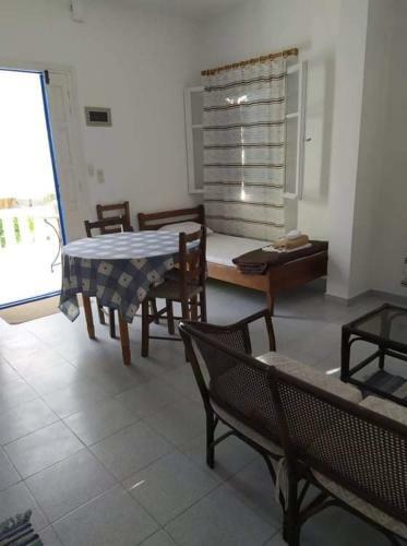 Stamoulis Apartments