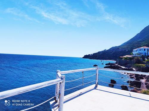 Sea Sound Villa