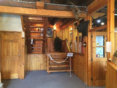Hotel Helmcken Falls Lodge - Standard