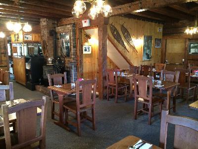 Hotel Helmcken Falls Lodge - Standard
