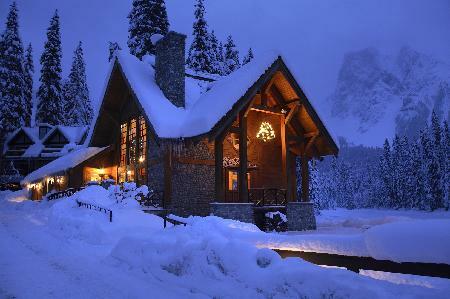 Hotel Emerald Lake Lodge - Deluxe