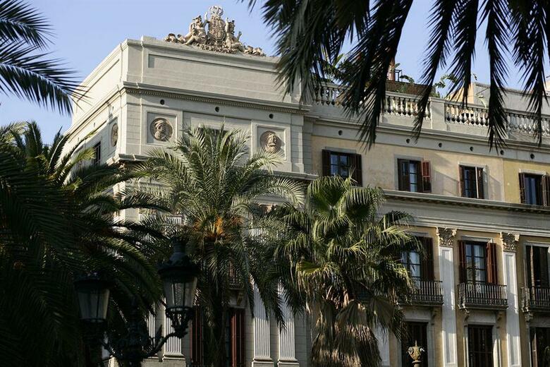Hotel Do Pla�a Reial G.l.