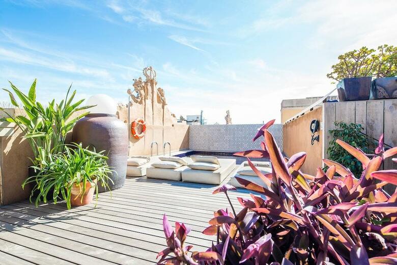Hotel Do Pla�a Reial G.l.