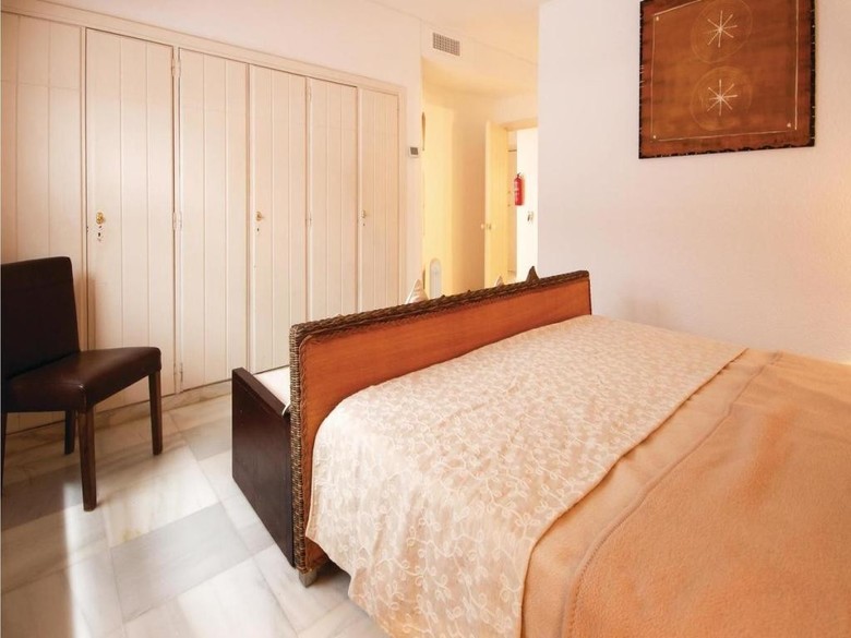 Apartamento Cadiz Puerto Ban�s