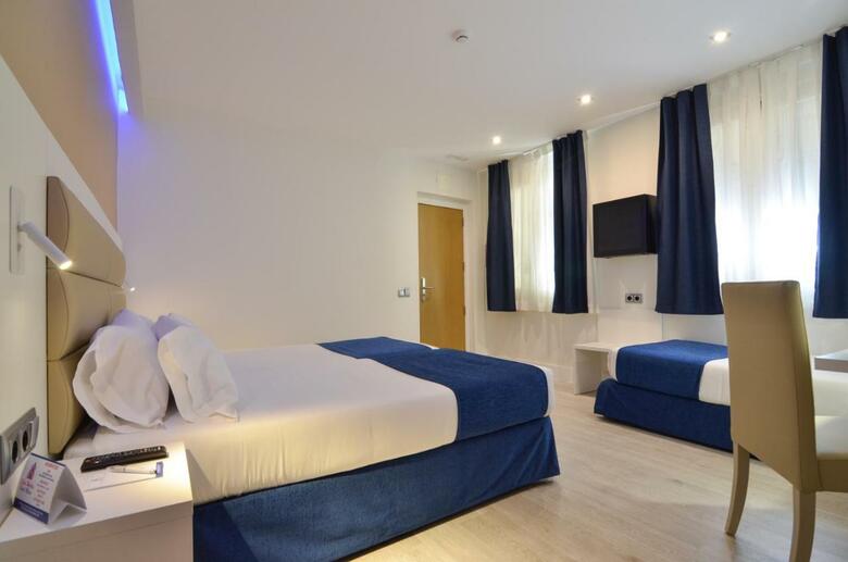 Hotel Miau