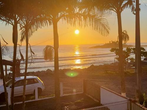 �tima Casa Beira Mar Itapo� - Sc
