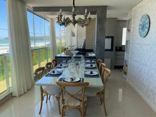 Apartamento Frente Mar - Praia De Palmas