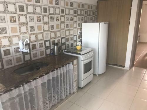 Apartamento De 02 Quartos Na Praia Central