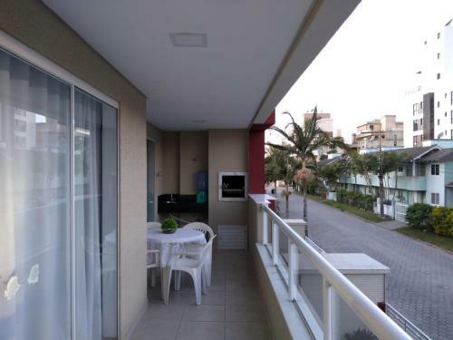 Apartamento Royal 101 - 2 Quartos, 5 H�spedes, 350m Da Praia