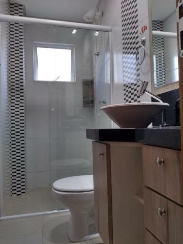 Apartamento Royal 101 - 2 Quartos, 5 H�spedes, 350m Da Praia